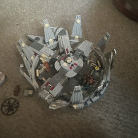 Lego Star Wars Millennium Falcon 4504