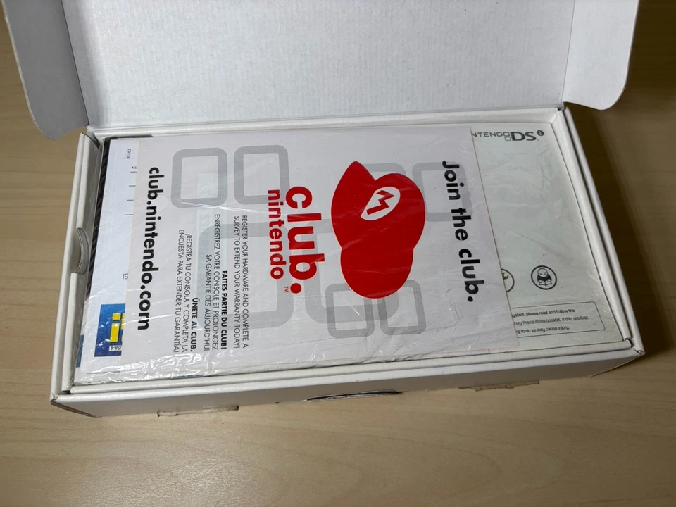 Nintendo DSi Pink Handheld Console New Open Box - Image 3 of 4