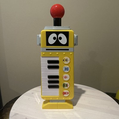 Yo Gabba Gabba Plex Keytar yellow robot keyboard - Spin Master 2009 100% Working