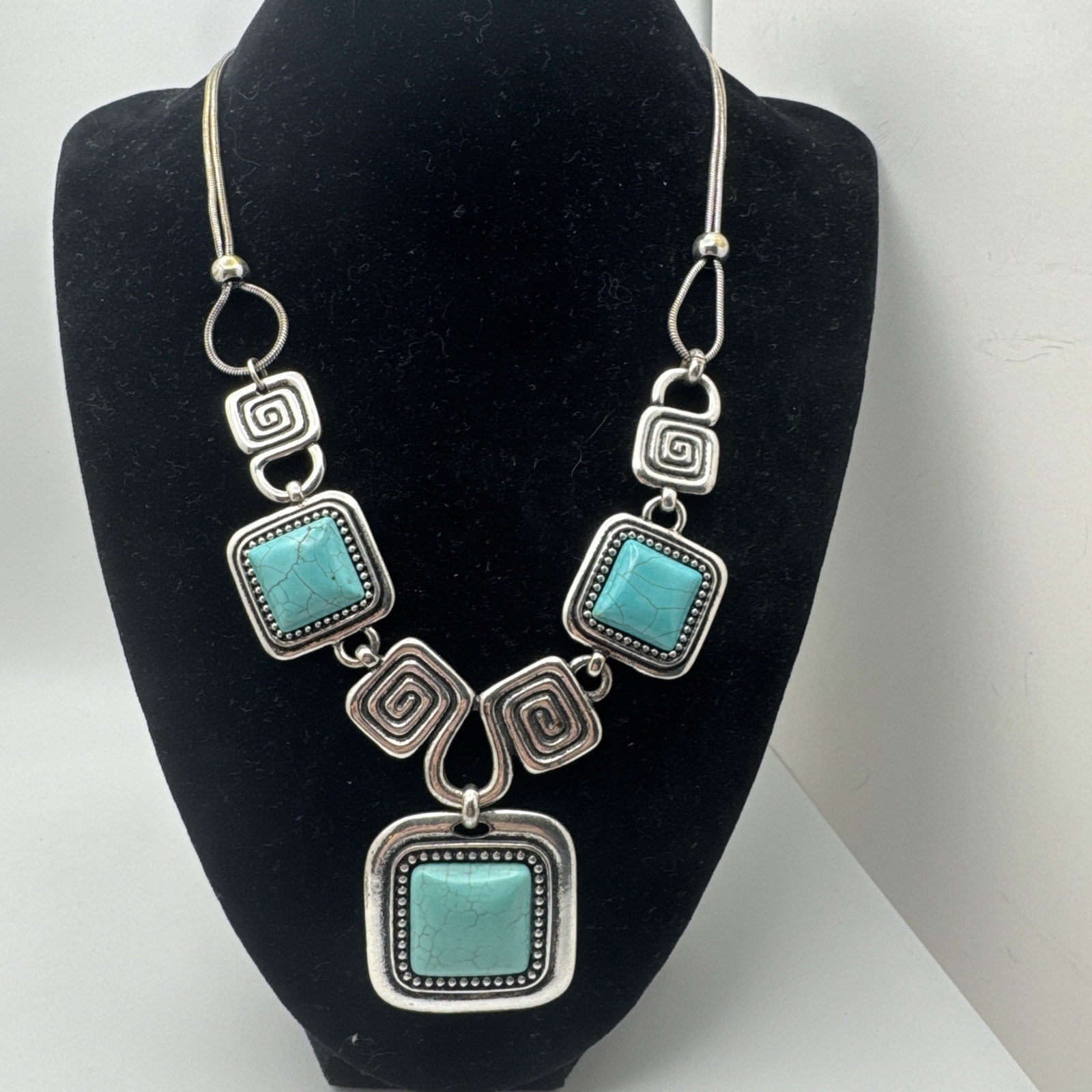 Silver Tone Turquoise Statement Bib Necklace Woma… - image 1