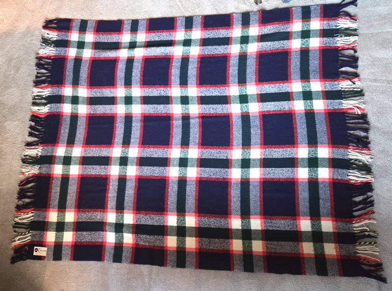 VTG Sears Harmony House Red White Blue Green Plaid Throw 70x54" Stadium Blanket