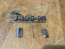 Vtg. Snap-on Genuine Stud Chrome Metal Emblem Badge Logo W2 Fasteners 4 Kn-100