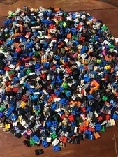 LEGO LOT OF 20 MINIFIGURE LEG PIECES RANDOMLY SELECTED PANTS PEOPLE BODY PARTS