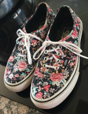Vans Shoes Womens 6 Doheny Decon Ditsy Country Floral Print Sneakers SUPE CLEAN!
