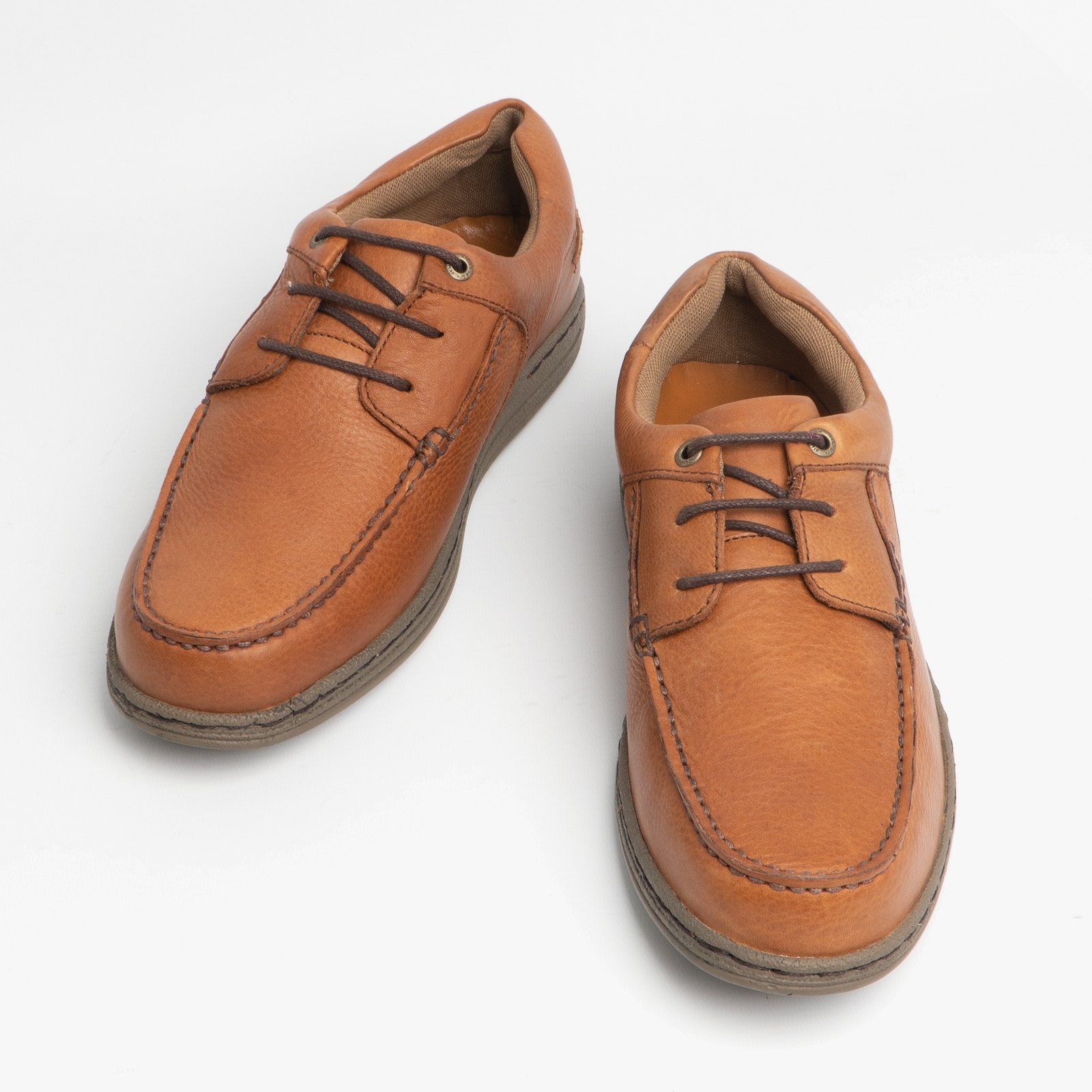 hush puppies men's volley victory derbys