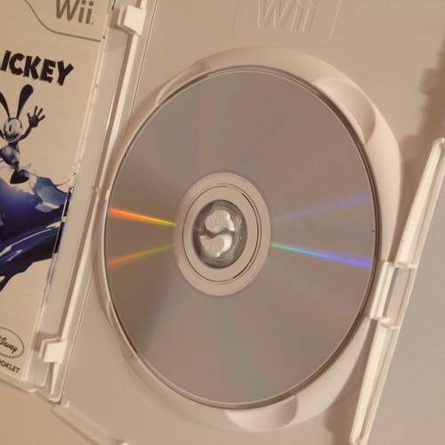 Disney Epic Mickey (Nintendo Wii, 2006) Complete With Manual - Picture 4 of 4