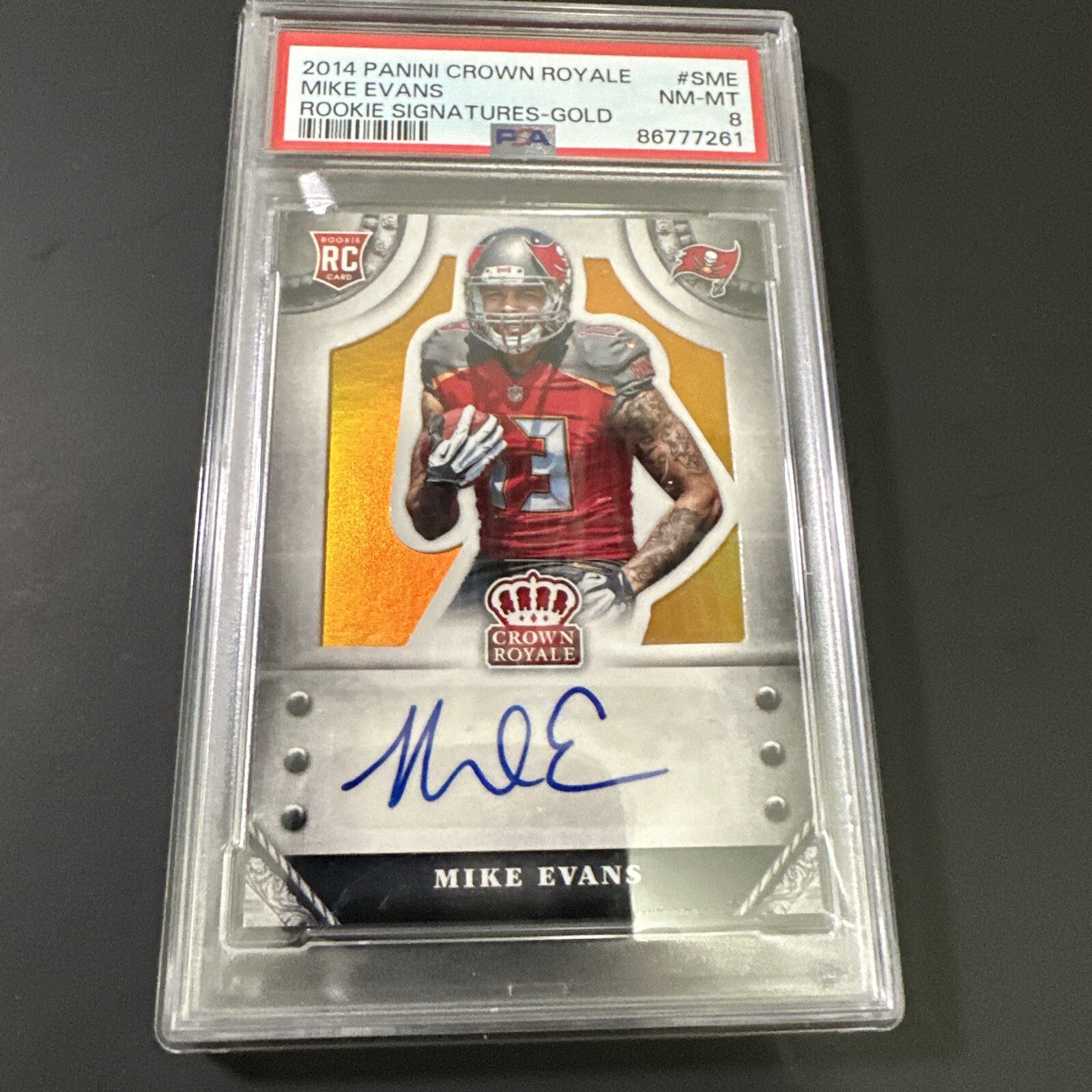 Mike Evans Panini Crown Royale Rookie Signatures #SME Gold