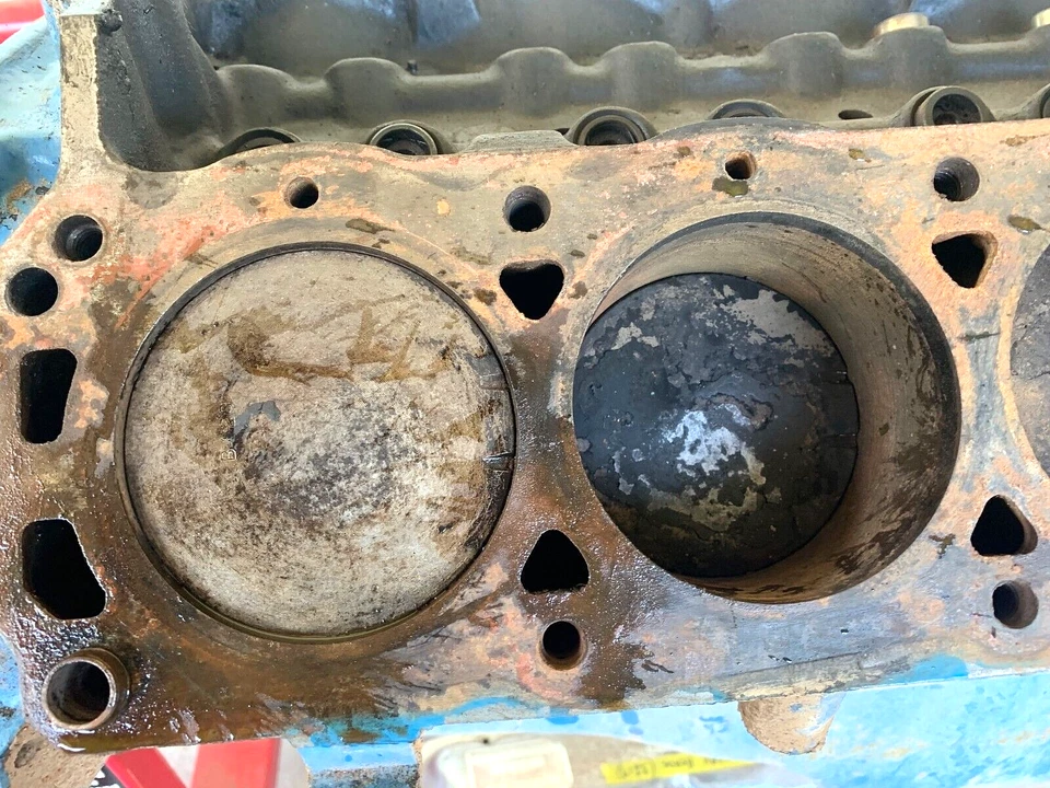 Equilibrador distribuidor Sunbeam Tiger Engine 260CI C40E-6015-E 1964 Rootes LTD Foto 3 de 4