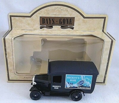 LLEDO DAYS GONE 1934 CHEVROLET VAN RECKITT'S BLUE DIECAST BOXED
