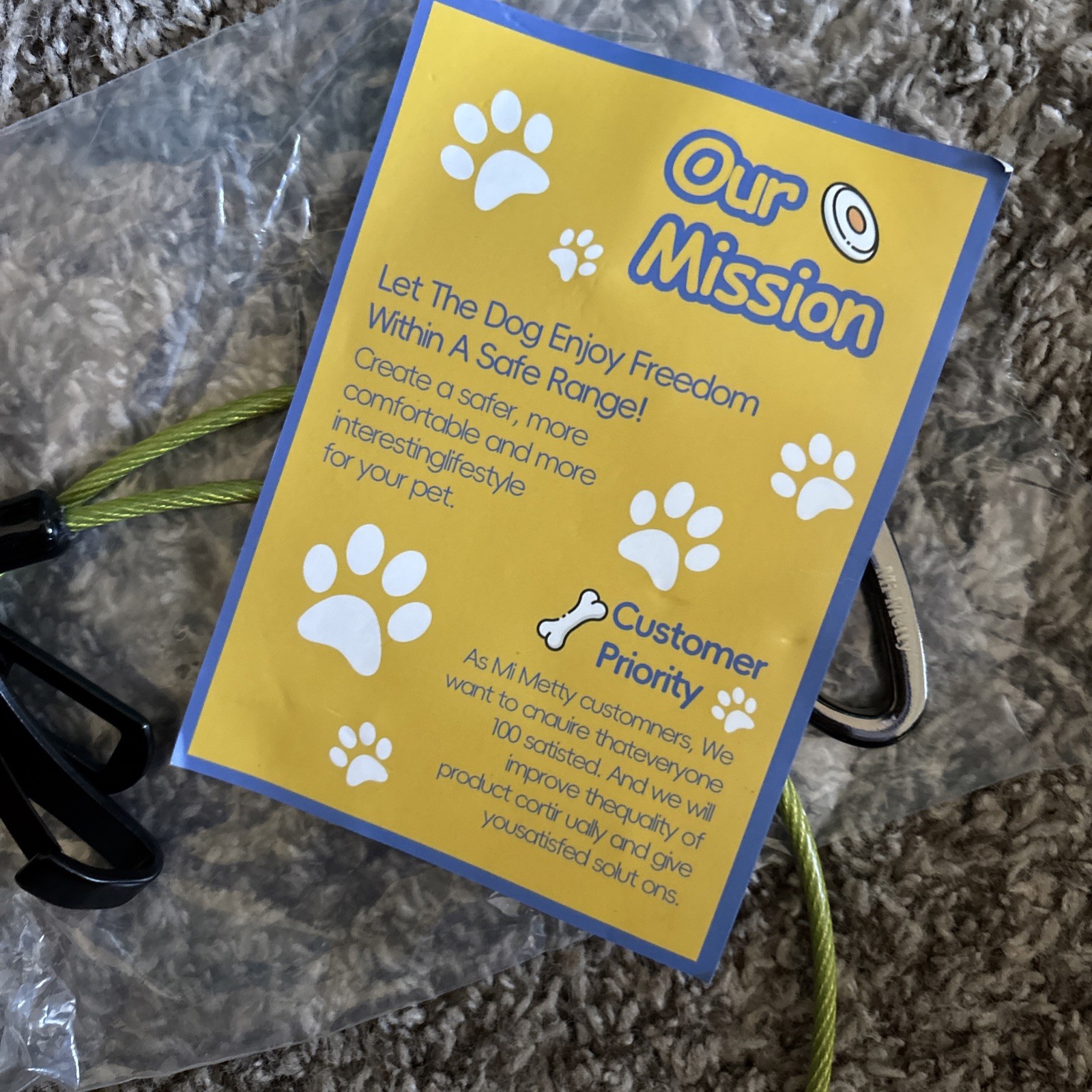 Mi Metty Dog Seat Belt Chew Proof Cable Green With Carabiner