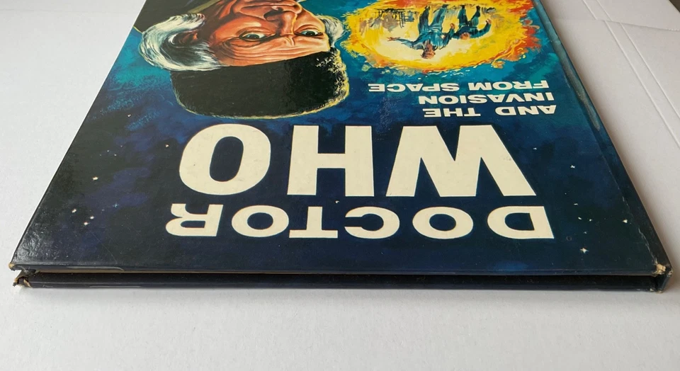 "DOCTOR WHO AND THE INVASION FROM SPACE" world distributors 1966 EX condition - Image 4 of 4