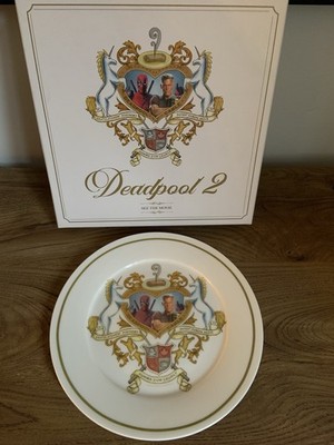 Marvel Deadpool 2 Pressemappe Commemorative Royal Wedding Porzellan Teller Ultra Rare