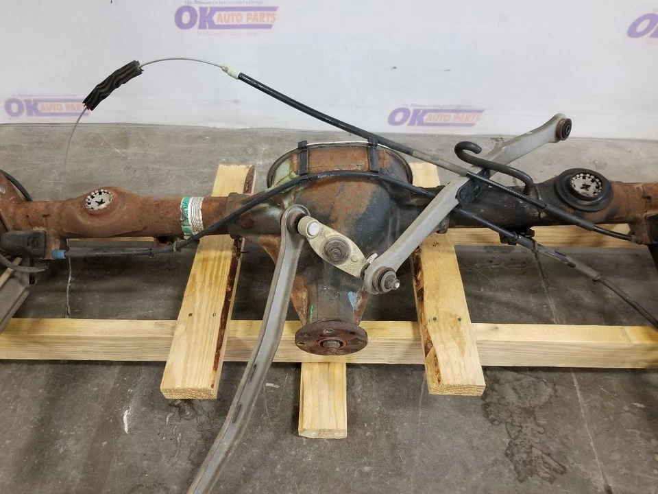 03 2003 LINCOLN TOWN CAR CARTIER 4.6L RWD REAR AXLE 3.27 RATIO — 第 4/4 张图片