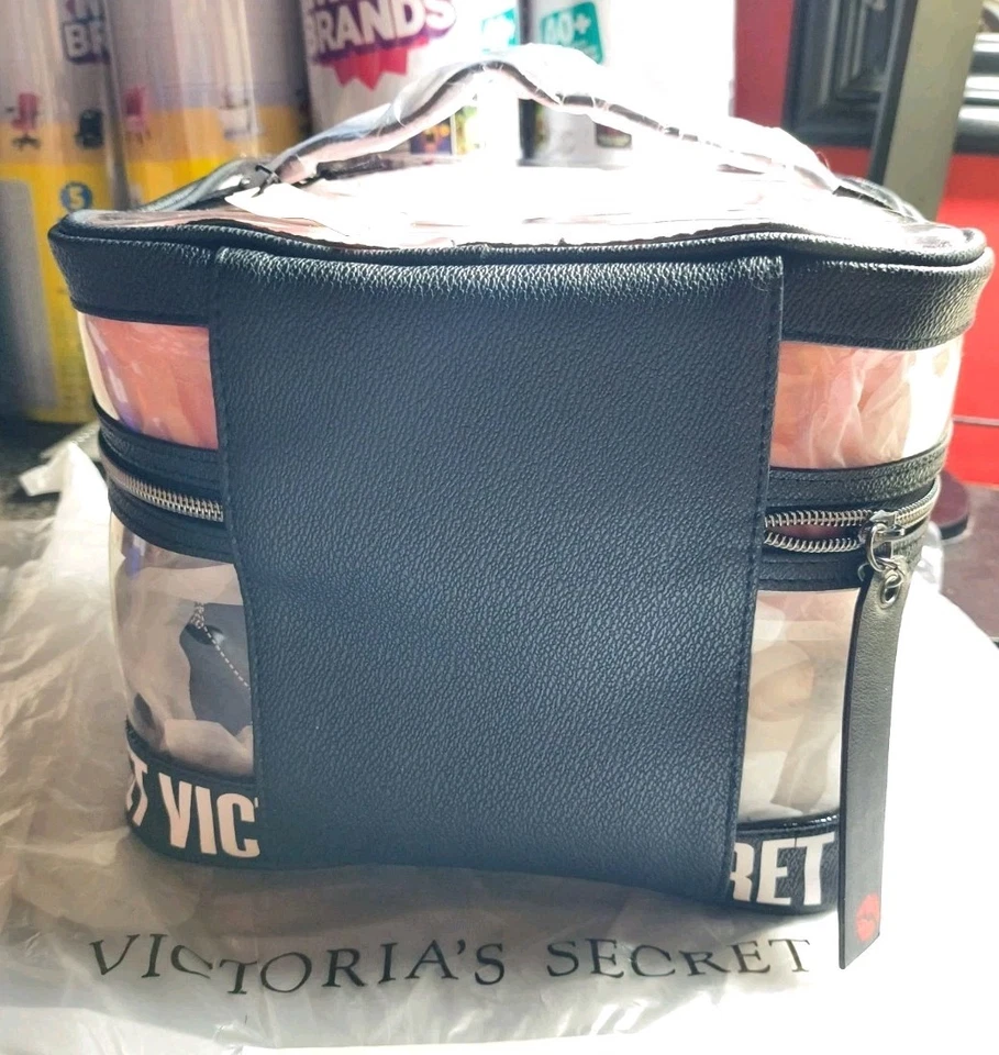 全新带标签 VICTORIA'S SECRET 化妆/火车盒 4 件 透明/粉红色/黑色 N Whit — 第 4/4 张图片