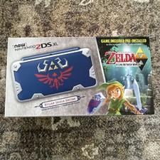 Special Edition Hylian Shield 2ds XL With Zel...