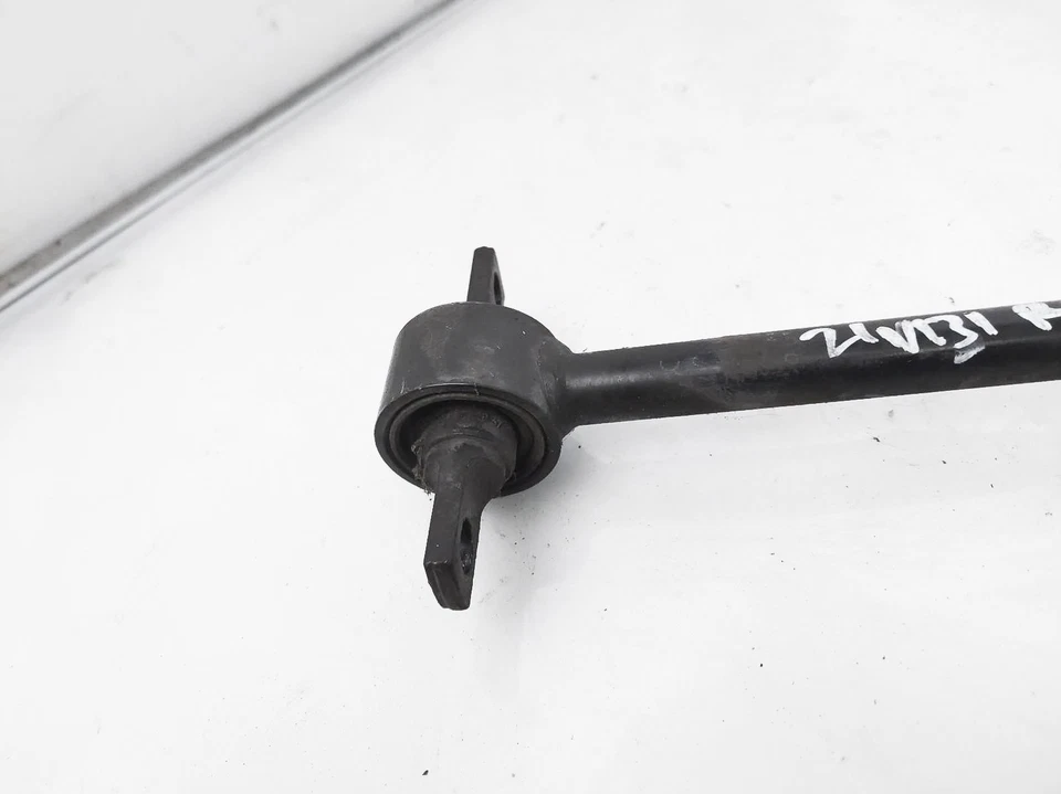 Brazo de control superior pasajero trasero derecho Volvo S40 2000-2004 30620786 Foto 3 de 4