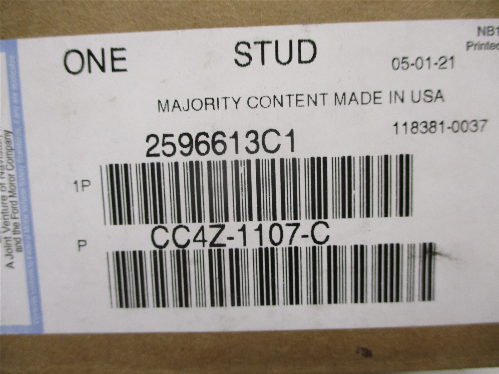 2596613C1 INTERNATIONAL WHEEL STUD M22 x 1.5MM x 4.57 CONMET  