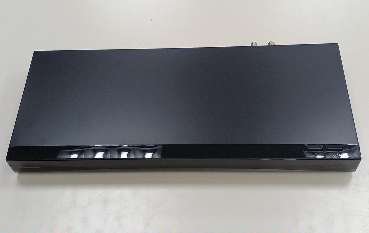 Panasonic DMR-2W101 Blu-ray Recorder 1TB Good Condition Used Panasonic DMR-2W101 Blu-ray Recorder 1TB Good Condition Used