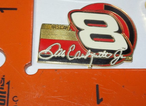 MENGE 24 ANSTECKNADELN VERSCHIEDENE ANSTECKNADELN = Dale Earnhardt Jr # 8 88 3 = NASCAR - Bild 8 von 24