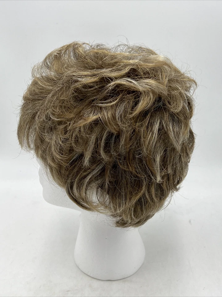 Aspen Short Women's Gray Silver Full Net Wig CS-109 Sophie Color 36 in Box - Image 4 of 4