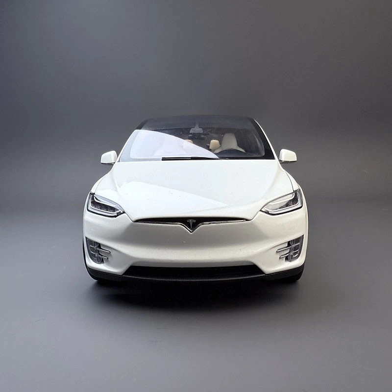 Original car model 1:18 Tesla TESLA MODEL X gull wing door SUV alloy car model - Image 4 of 4