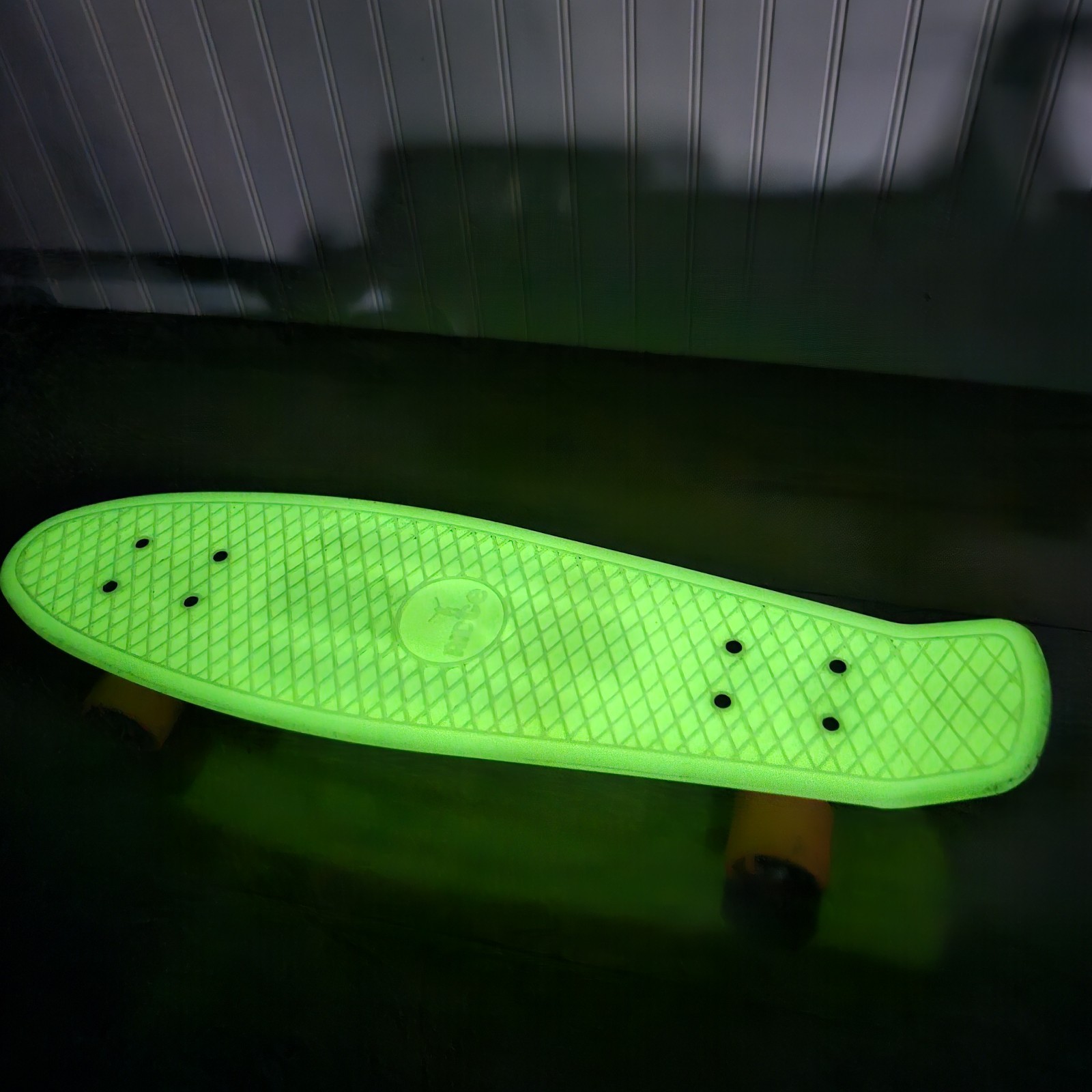 Glow In The Dark Ridge Skateboard 27&rdquo; X 7.5&rdquo; Orange Whee