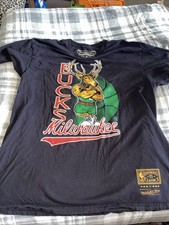 Milwaukee Bucks Mitchell  Ness Hardwood Classics Men  s Size XL Shirt