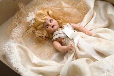 Duchess Doll Corp Mam'zell Bridesmaid DOLL NO 137 IN ORIGINAL BOX Cinderella