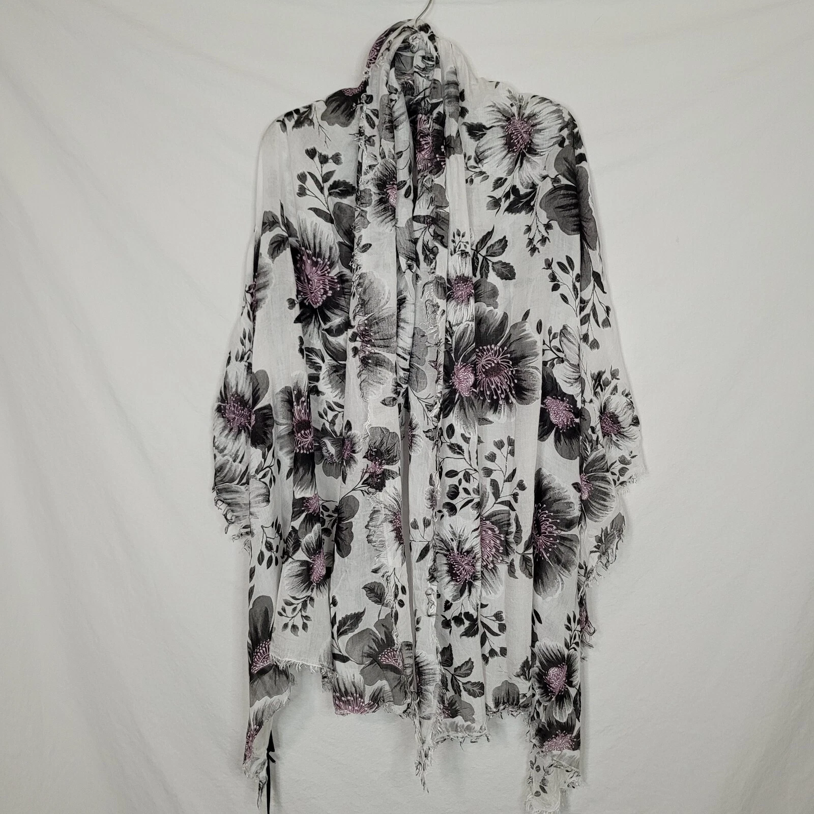 NEW Nardi & Tagliaferri Floral Scarf Wrap 35"x70" 100% Modal Italy Classic Chic