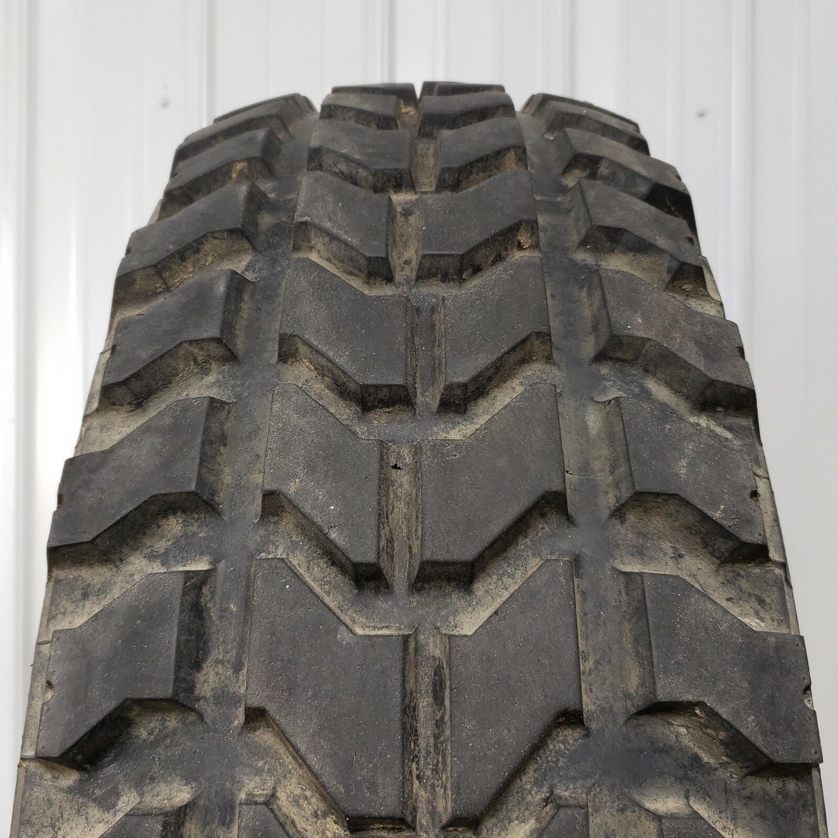 Good Year Wrangler MT 37×12.50R16.5LT Goodyear Wrangler MT oz 37x12.50R16.5 Military Humvee Mud Truck
