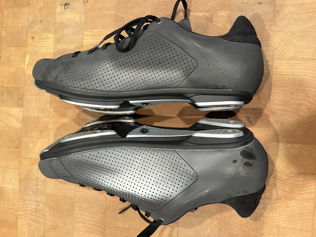 Giro Republic LX Dark Shadow Reflective Cycling Shoes Men's Giro Republic LX Dark Shadow Reflective Cycling Shoes Men's
