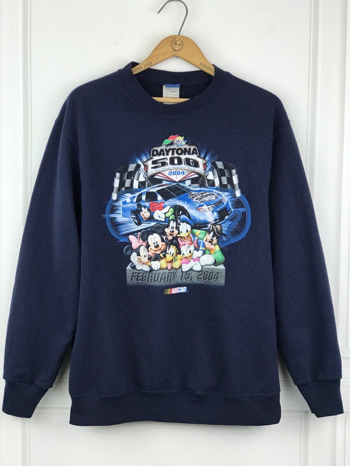 DISNEY- Adult Size M- Navy Daytona 500 2004- Mickey & Friends Graphic  Sweatshirt