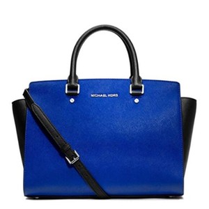 michael kors blue and black purse