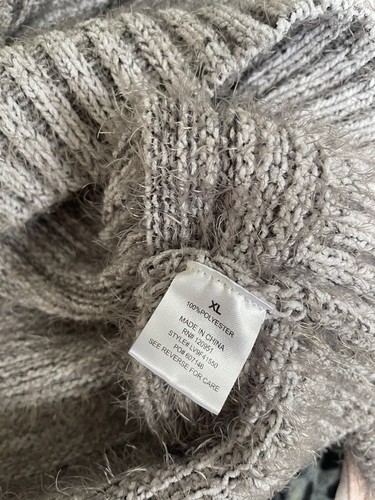 Olive Oak Sweater Womens XL Gray Fuzzy Eyelash Cowl Neck Cuff soft thick 3267 - Picture 3 of 10