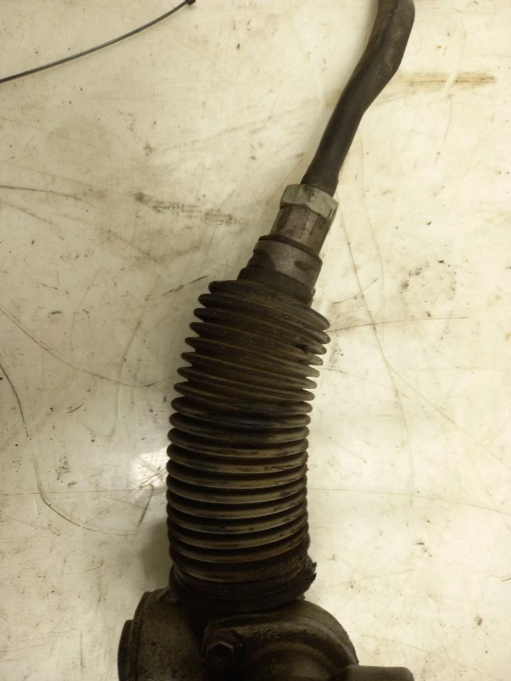 96-04 TOYOTA TACOMA SR5 STEERING GEAR RACK & PINION - Image 3 of 4