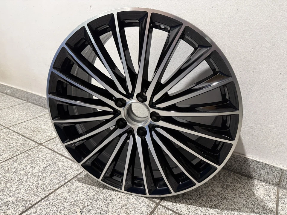 1x orig. Mercedes GLC W254 cerchio in lega cerchio 20 pollici 8,5 x 20 ET34,5 A2544010800 - Immagine 2 di 4