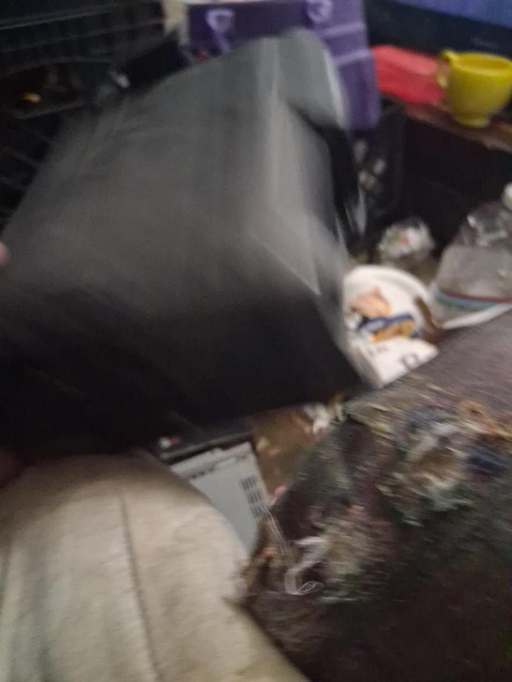 SONY MOBILE 10-DISC CD CHANGER, COMPACT DISC PLAYER W/ MOUNT CDX-530RF Parts - Image 2 of 4