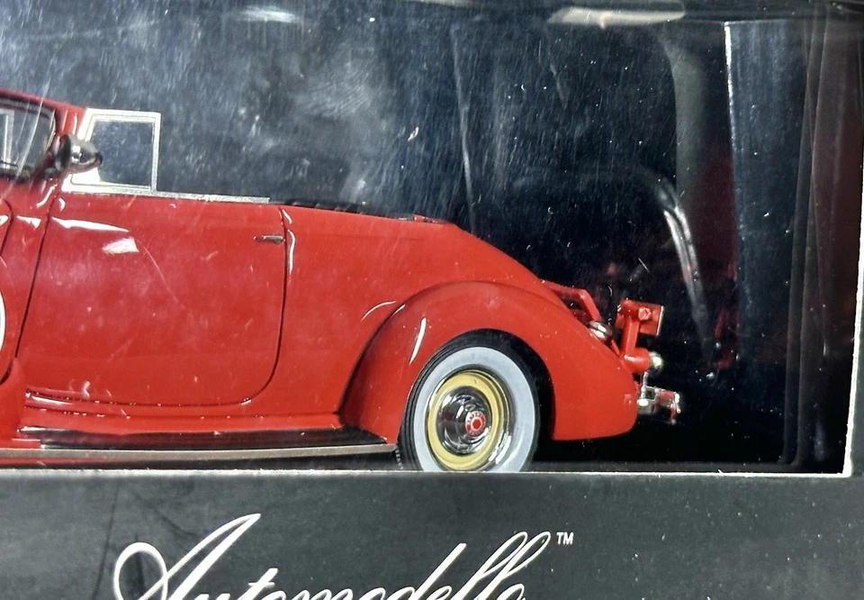 Automodello 1:43 -Packard Twelve Convertible Victoria Chinese Red - AMPAC38VMECR - Image 3 of 4