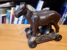 NICE VINTAGE 1940'S OR 50'S AUBURN RUBBER TWO HORSE PULL TOY