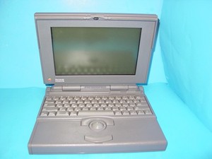 【ジャンク】Apple PowerBook 2400c / 180 Yahoo!オークション - Apple PowerBook 2400c 240MHz ジャンク扱い品