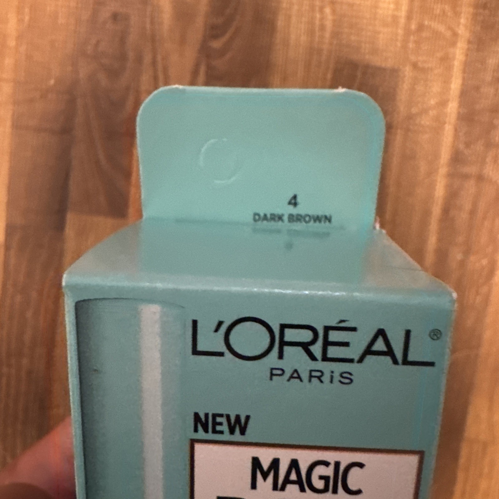 L&rsquo;Oreal Paris Magic Root Precision Temporary Gray Hair Color Concealer Brush, 4