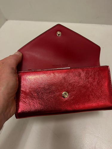 Michael Kors Jet Set Travel Large Logo Envelope Continental Wallet in Crimson - Picture 2 of 10