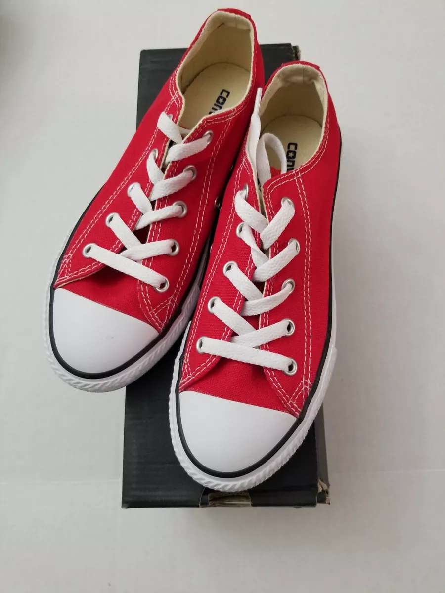 Converse red best sale low cut