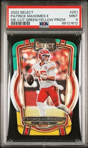 2022 Panini Select Patrick Mahomes II #251 Die-Cut Green/Yellow Prizm PSA 9