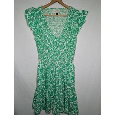 Universal Thread Womens Smocked V neck Dress Sz XS pockets Ruffles Sleeves kelly