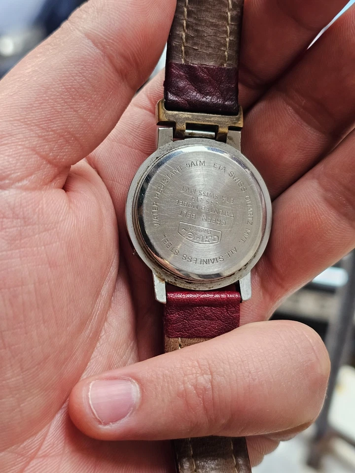 CAMEL TROPHY ЗЕЛЕНЫЙ ПОЯС SWISS ETA ДВИЖЕНИЕ ВОДОЛАЗА МУЖСКИЕ ЧАСЫ 35 ММ РЕДКАЯ - Изображение 4 из 4