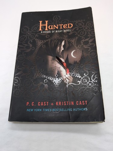 Lot Of (10) A House Of Night Novel Books P.C. Cast + Kristin Cast - Picture 16 of 21
