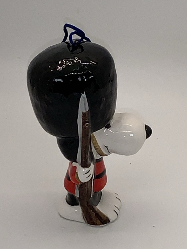 Vintage Snoopy England Royal Guard British Beefeater Ceramic Ornament ...