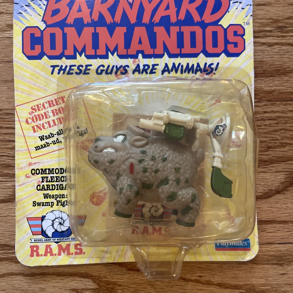 复古 Barnyard Commandos COMMODORE FLEECE CARDIGAN 玩伴玩具 1989 年 RAMS — 第 2/4 张图片