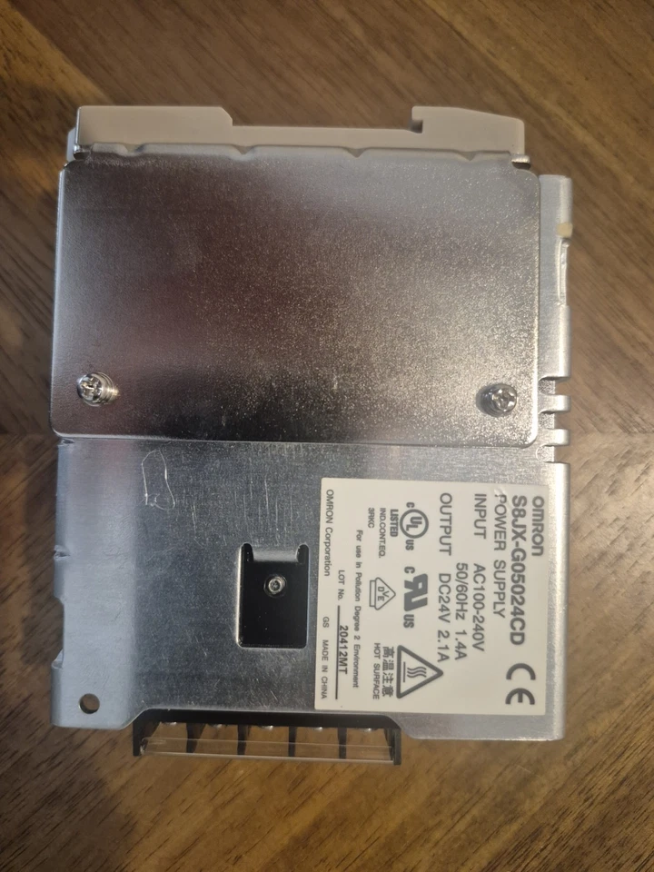 NUEVA FUENTE DE ALIMENTACIÓN OMRON S8JX-G05024CD 100-240V Foto 4 de 4